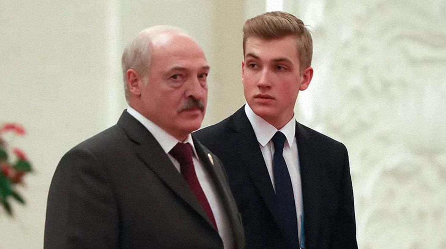 Лукашенко С Сыном И Президент Эстонии С Сыном